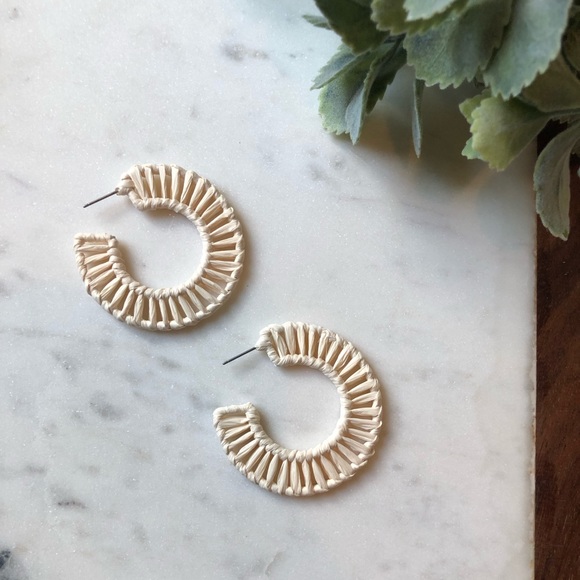 Jewelry - NWOT Raffia Style Cream Hoop